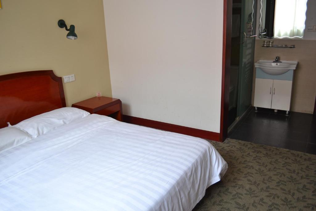 Jingyue 99 Inn Shanghai Pudong Airport Shiwan Branch Xangai Quarto foto